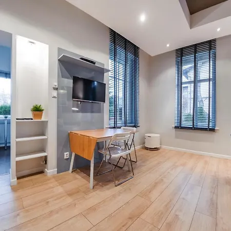 Lejlighed Chopina, Sun & Snow